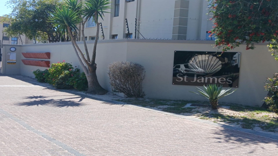 2 Bedroom Property for Sale in Parklands Western Cape